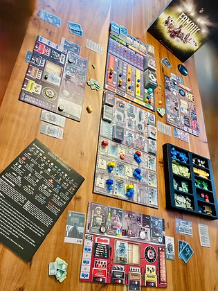 Famous: Stage I (Base Game)