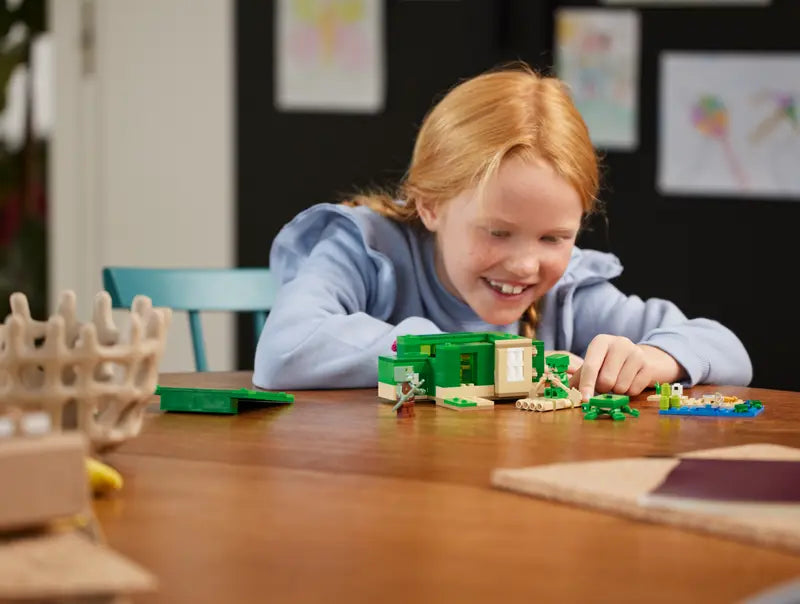 LEGO: Minecraft The Turtle Beach House 21254