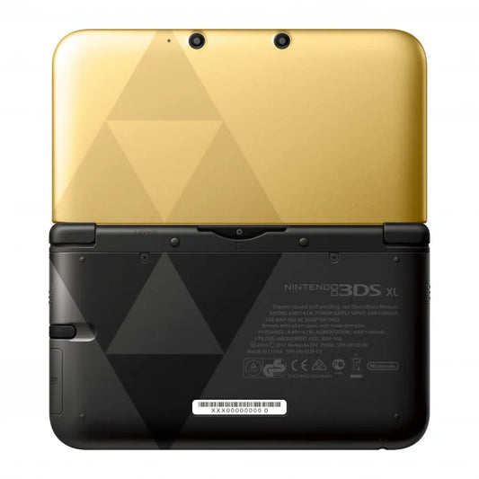 The Legend of Zelda: A Link Between Worlds - Nintendo 3DS XL Console